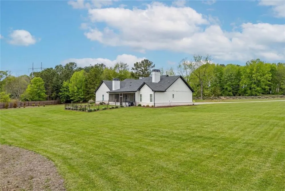 825 Arch Tanner Road Bethlehem, GA 30620