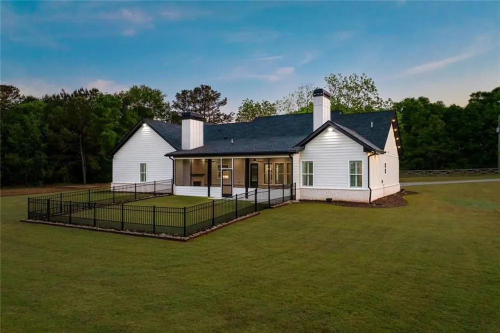 825 Arch Tanner Road Bethlehem, GA 30620