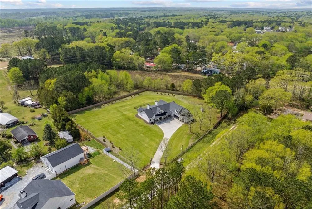 825 Arch Tanner Road Bethlehem, GA 30620