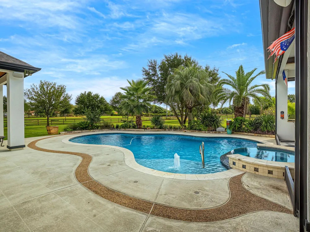 6630 Anthonia Lane Richmond, TX 77406