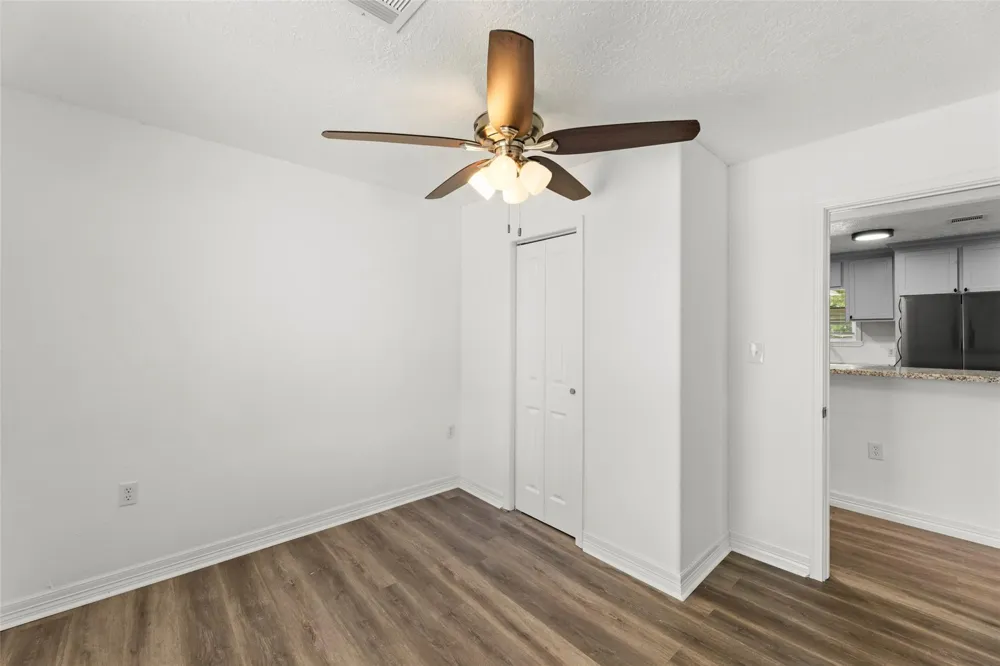 1906 County Road 3434 Cleveland, TX 77327
