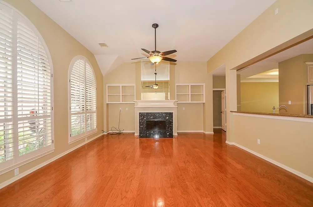 46 Grants Lake Circle Sugar Land, TX 77479