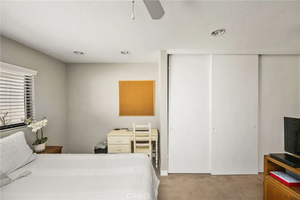 2943 Cottonwood #1 Orange, CA 92865