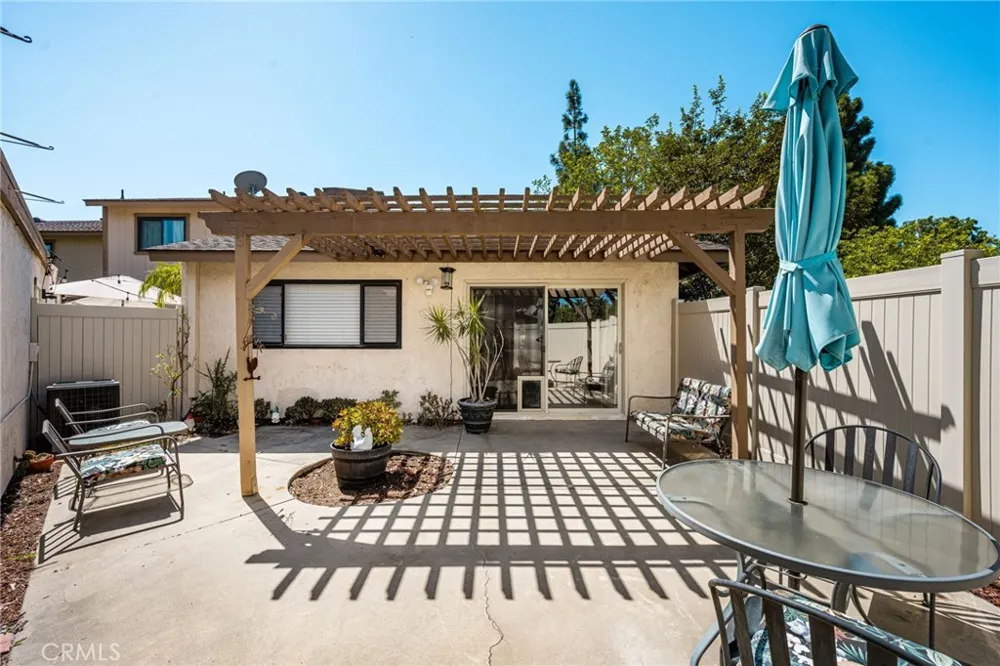2943 Cottonwood #1 Orange, CA 92865