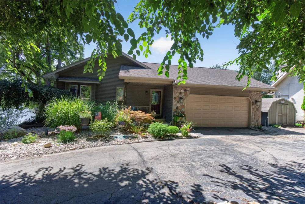 11902 Waldron Road Jerome, MI 49249