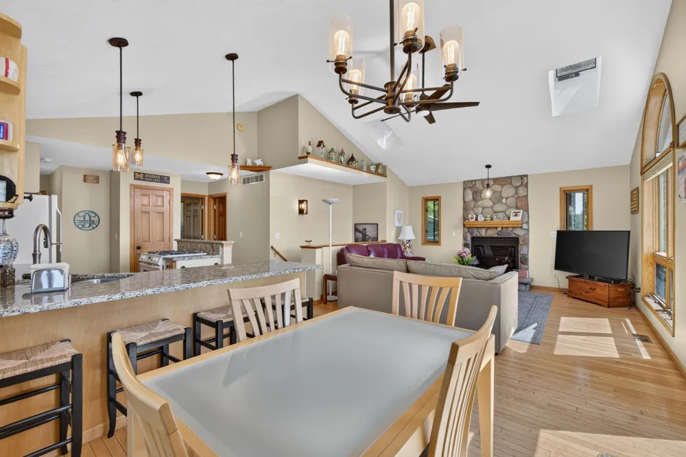 11902 Waldron Road Jerome, MI 49249