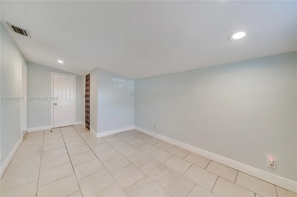 5900 FARRAGUT DR #0 Hollywood, FL 33021