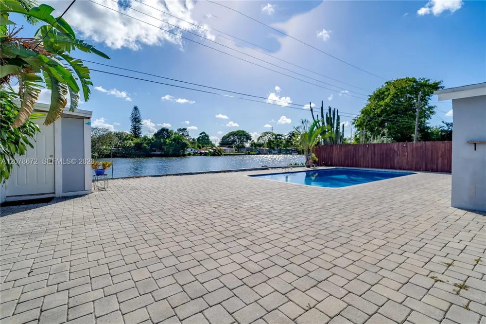 5900 FARRAGUT DR #0 Hollywood, FL 33021