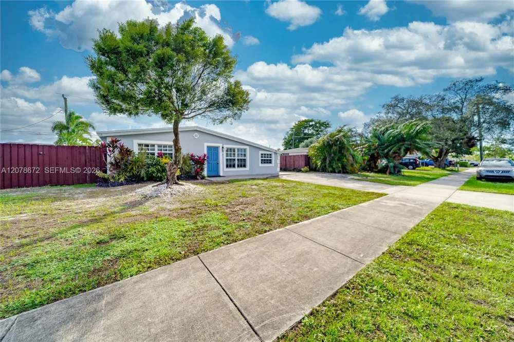 5900 FARRAGUT DR #0 Hollywood, FL 33021