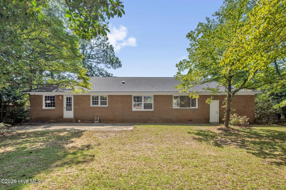 419 Dunmore Road Fayetteville, NC 28303
