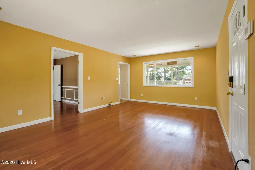 419 Dunmore Road Fayetteville, NC 28303