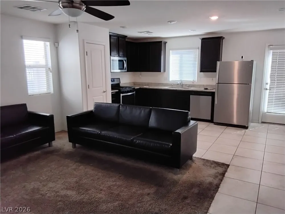 2468 Trumpet Creeper Street Las Vegas, NV 89115
