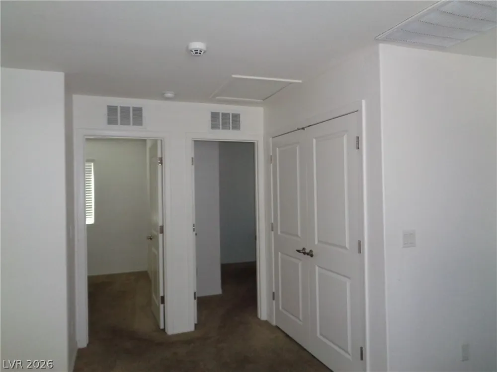 2468 Trumpet Creeper Street Las Vegas, NV 89115