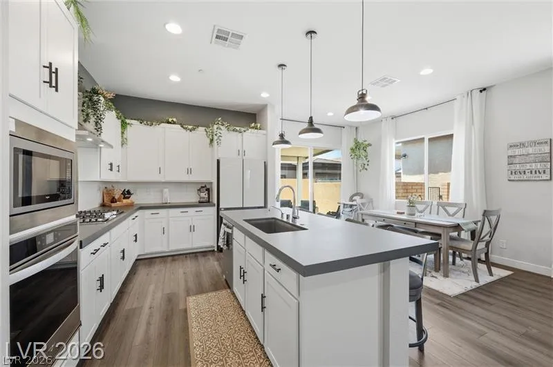 835 Silverton Springs Street Henderson, NV 89011