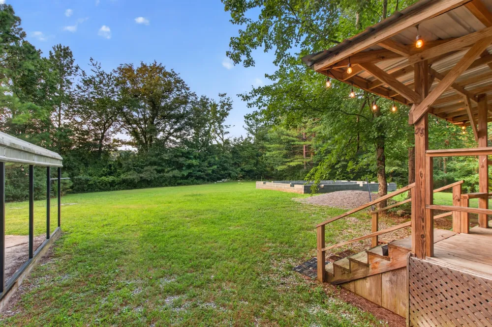 156 Sunshine Mountain Lane Mc Minnville, TN 37110