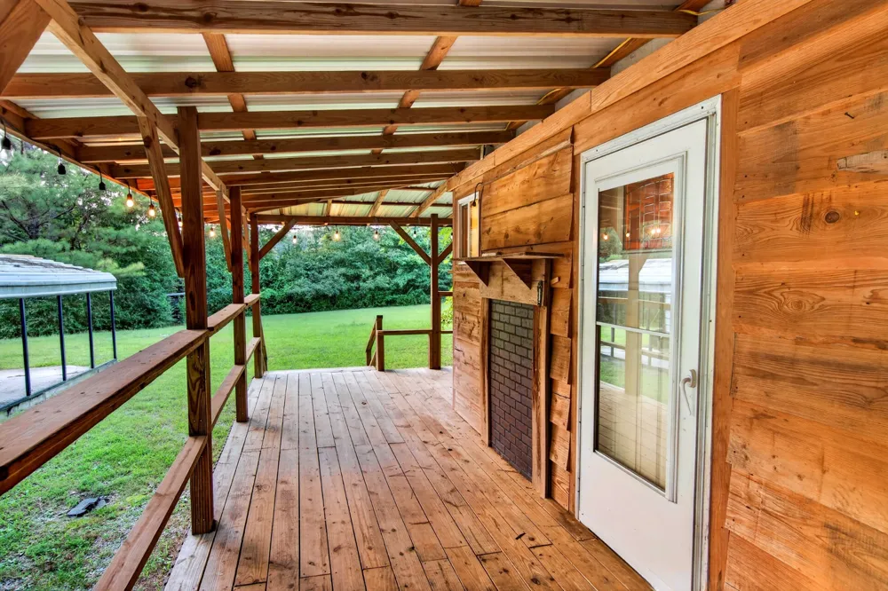 156 Sunshine Mountain Lane Mc Minnville, TN 37110