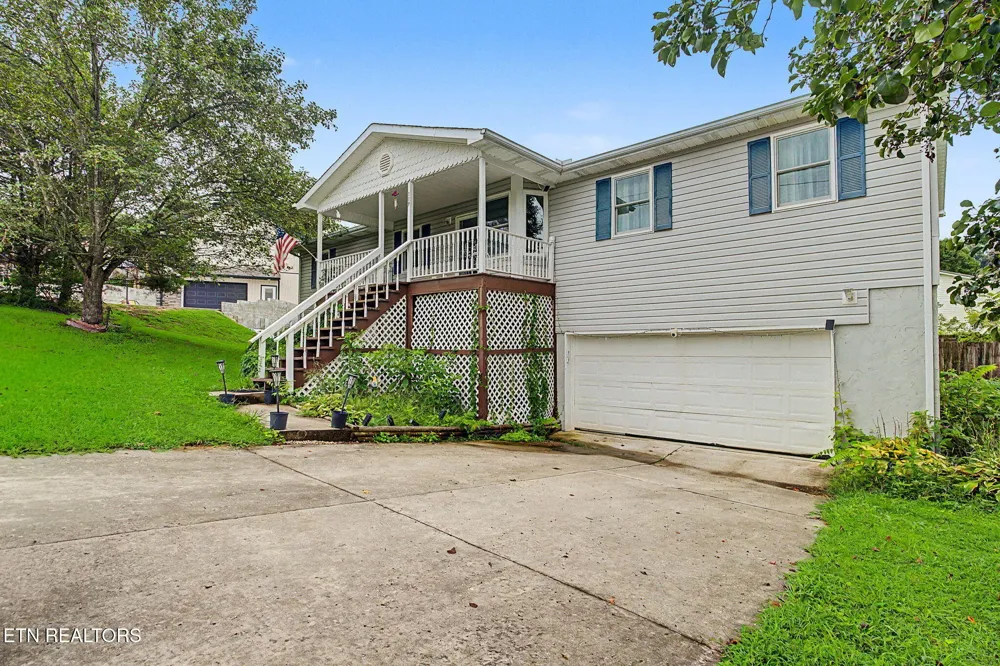 117 Bertha Lane Jacksboro, TN 37757