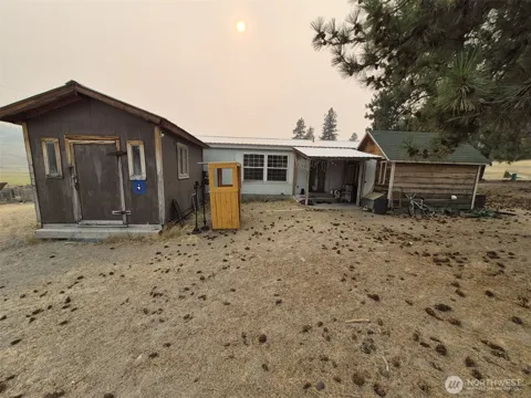 5 Cayuse Mountain Road