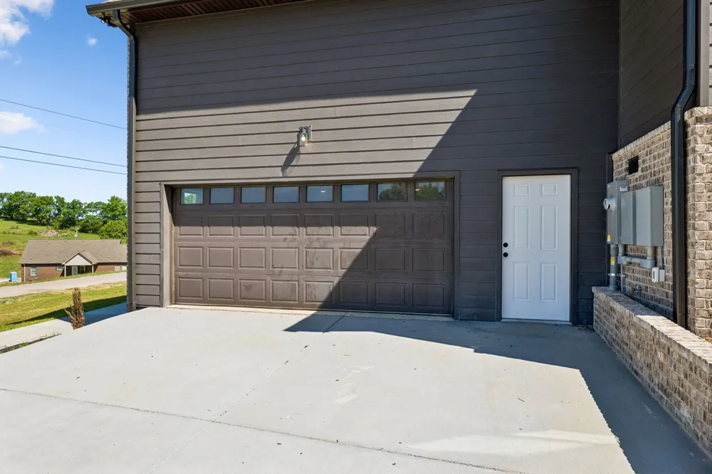 475 Bridle Path Hartsville, TN 37074