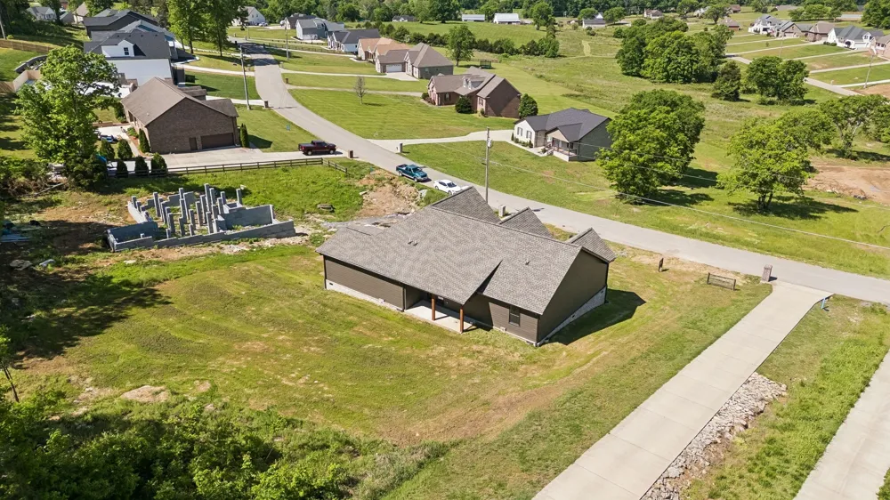 475 Bridle Path Hartsville, TN 37074