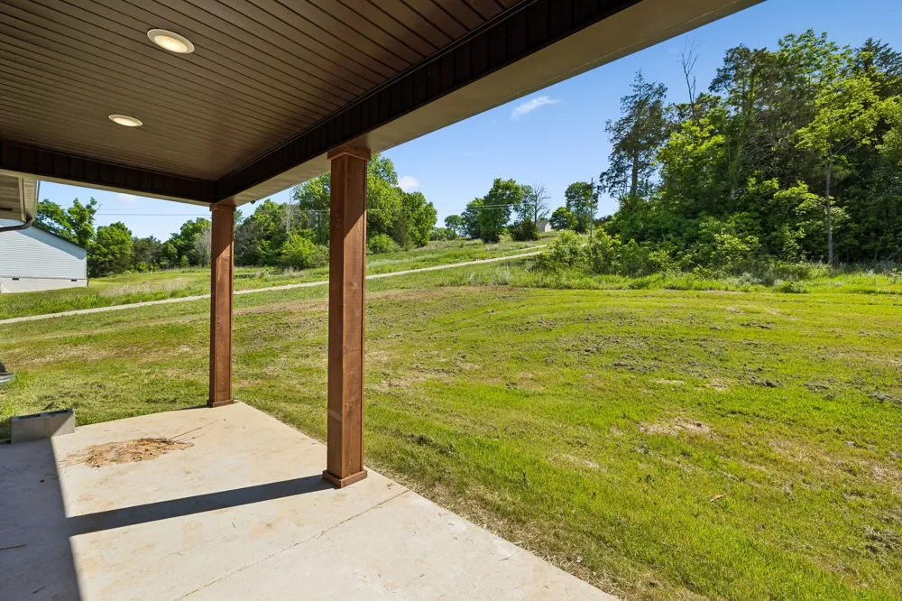 475 Bridle Path Hartsville, TN 37074
