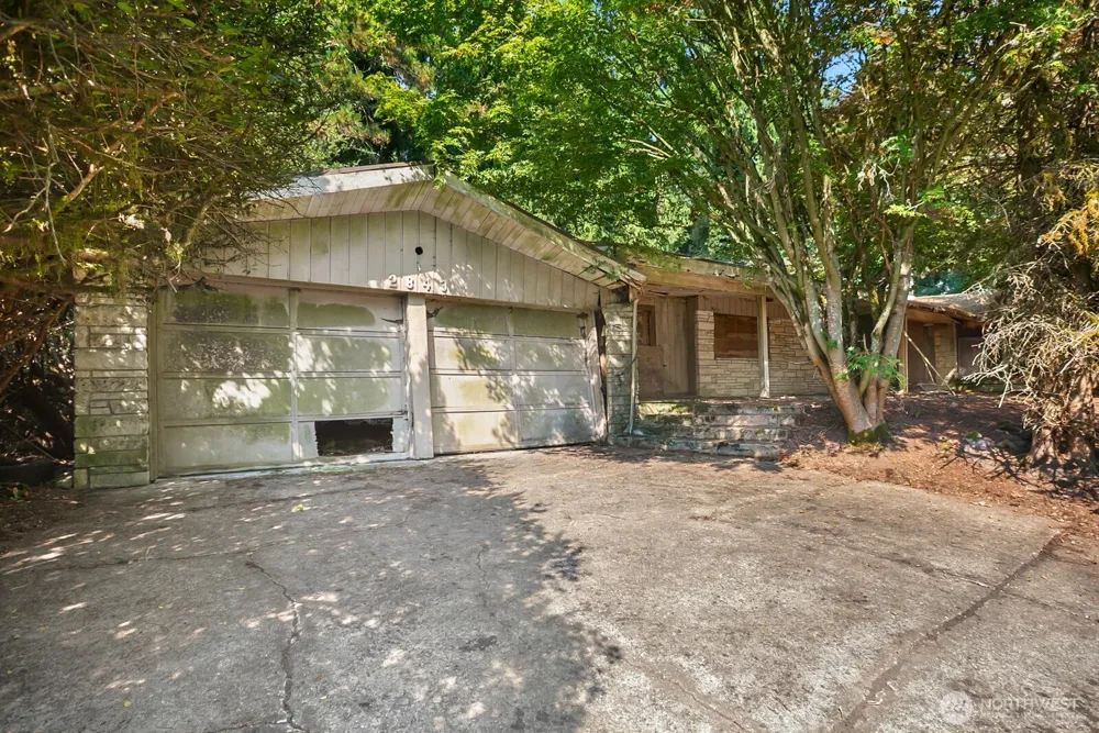 2843 140th Ave NE Bellevue, WA 98005