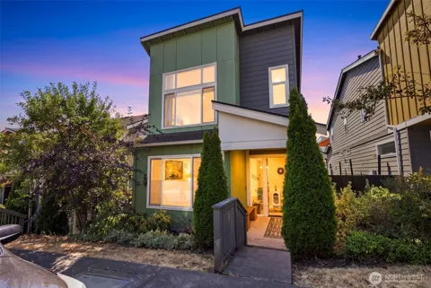 831 SW 96th Place
