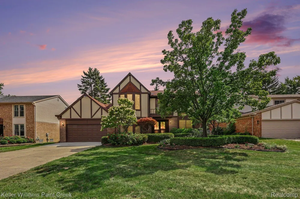 2717 Powderhorn Ridge Road Rochester Hills City, MI 48309
