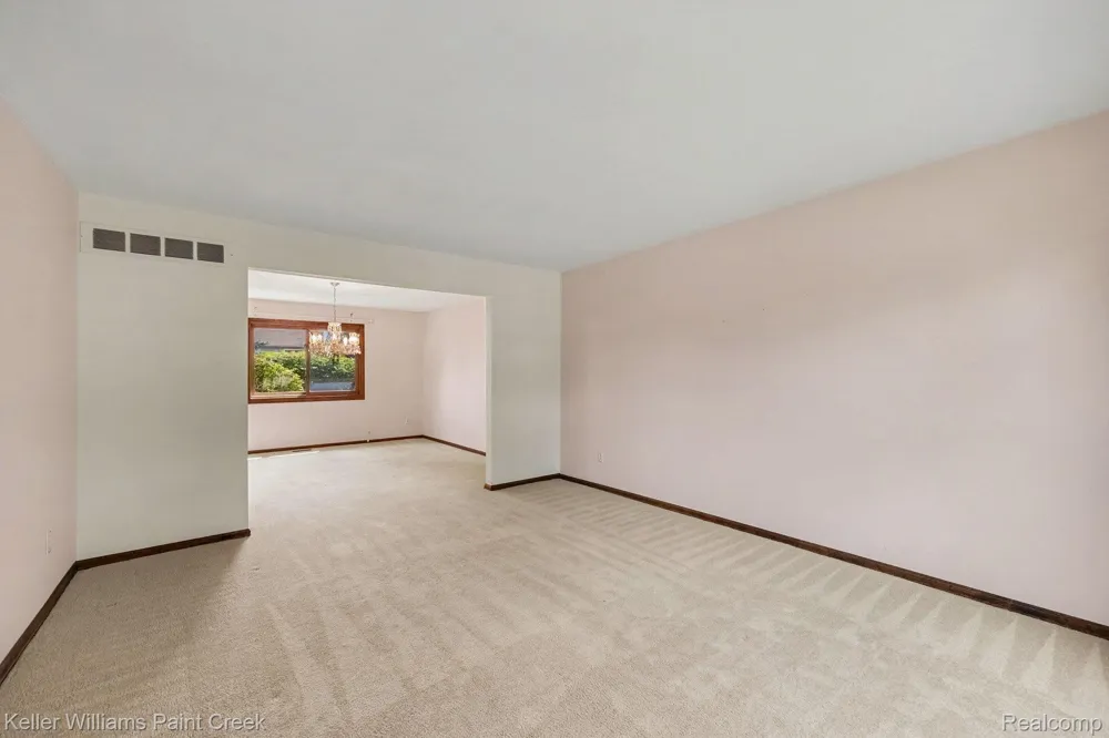 2717 Powderhorn Ridge Road Rochester Hills City, MI 48309