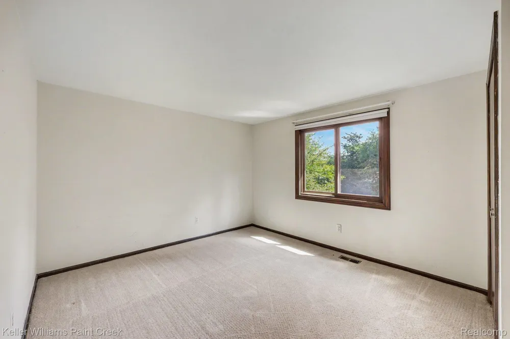 2717 Powderhorn Ridge Road Rochester Hills City, MI 48309