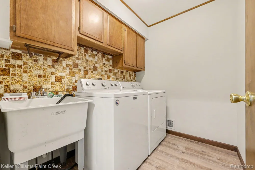 2717 Powderhorn Ridge Road Rochester Hills City, MI 48309