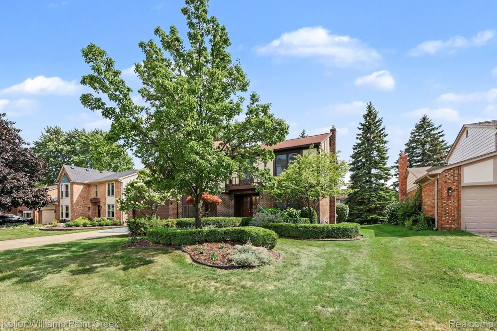 2717 Powderhorn Ridge Road Rochester Hills City, MI 48309