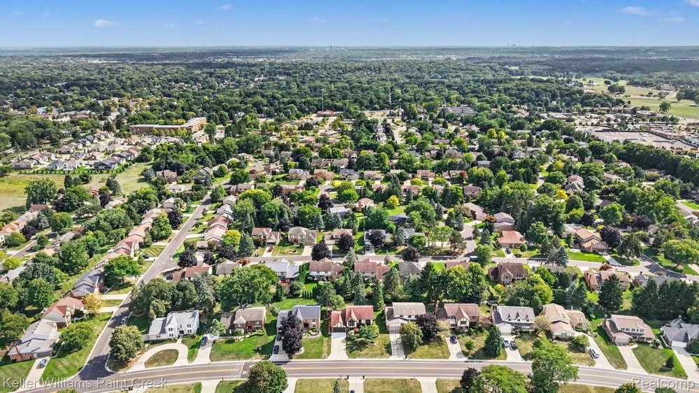 2717 Powderhorn Ridge Road Rochester Hills City, MI 48309