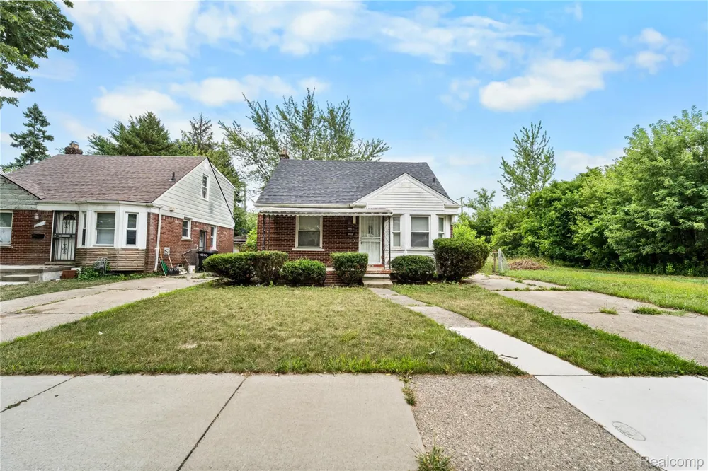 16092 Coram Street Detroit City, MI 48205