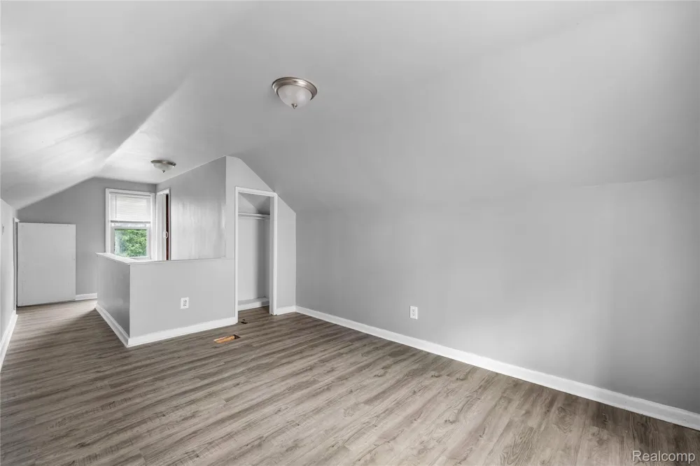 16092 Coram Street Detroit City, MI 48205
