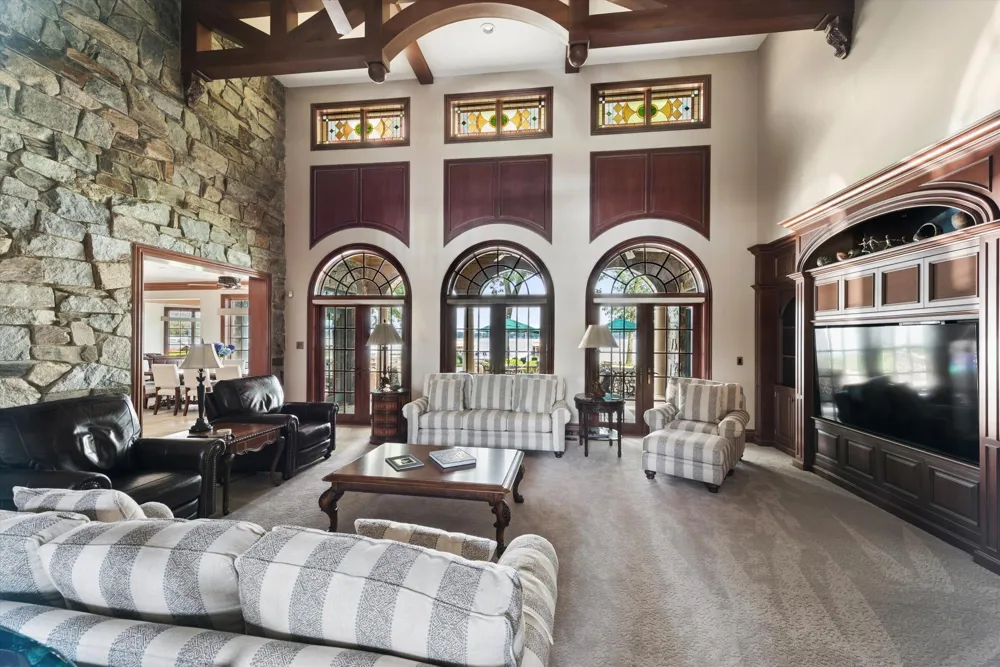 555 Maple Knoll Road Ovid Township, MI 49036
