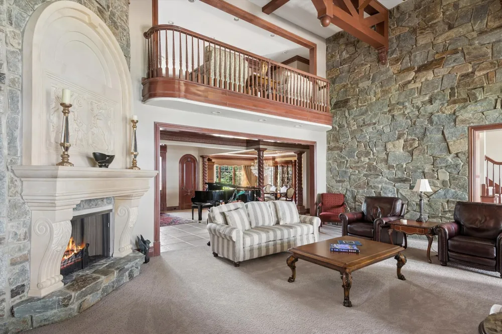 555 Maple Knoll Road Ovid Township, MI 49036