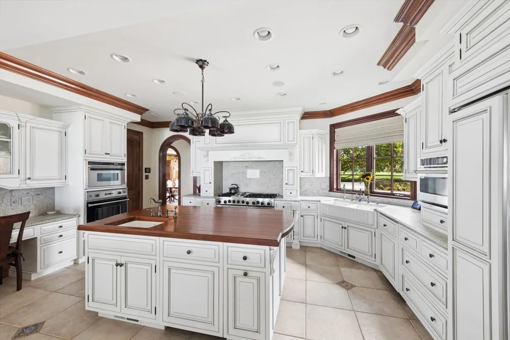 555 Maple Knoll Road Ovid Township, MI 49036