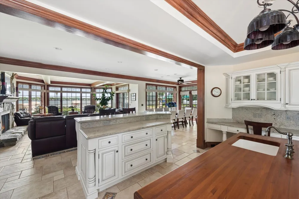 555 Maple Knoll Road Ovid Township, MI 49036