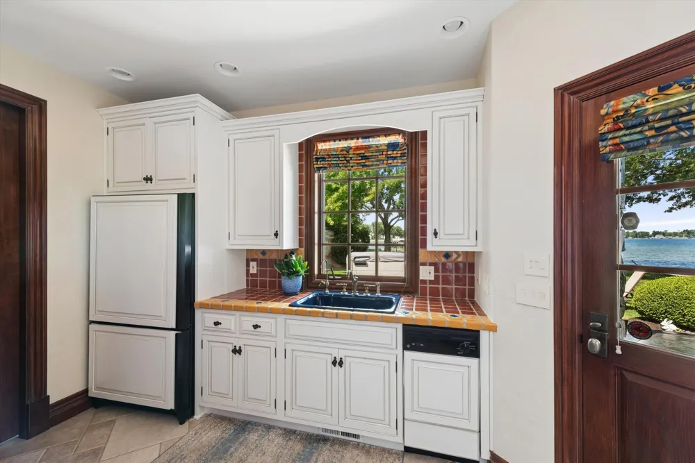555 Maple Knoll Road Ovid Township, MI 49036