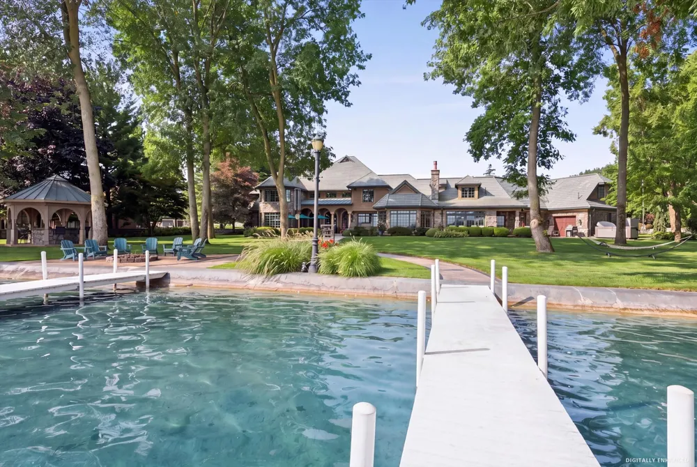 555 Maple Knoll Road Ovid Township, MI 49036