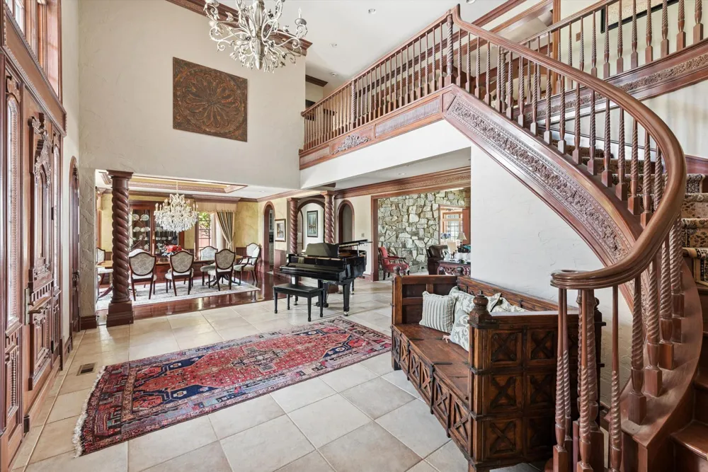 555 Maple Knoll Road Ovid Township, MI 49036