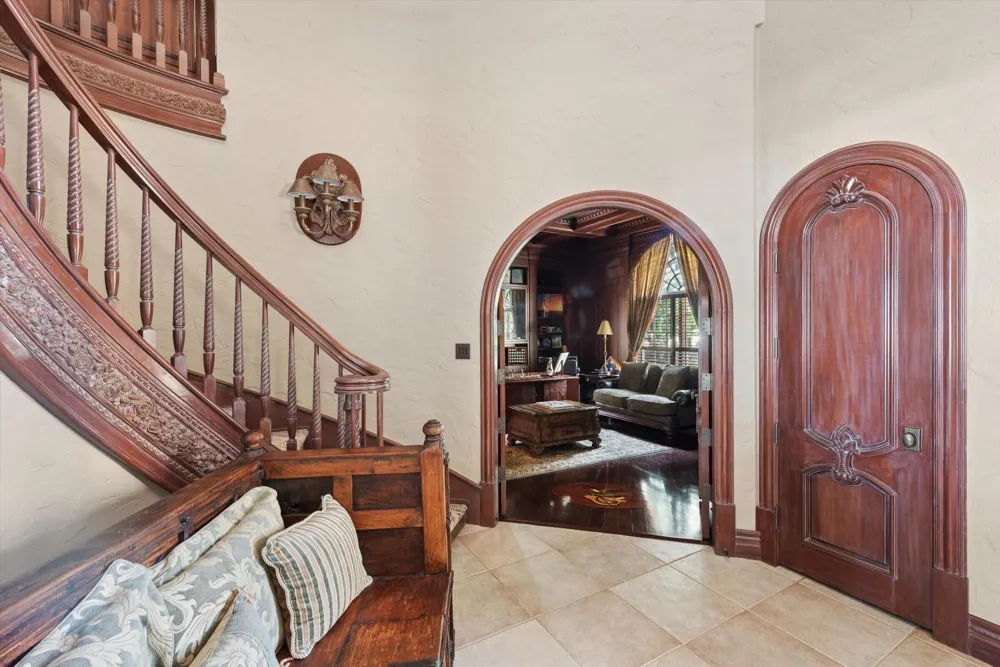 555 Maple Knoll Road Ovid Township, MI 49036