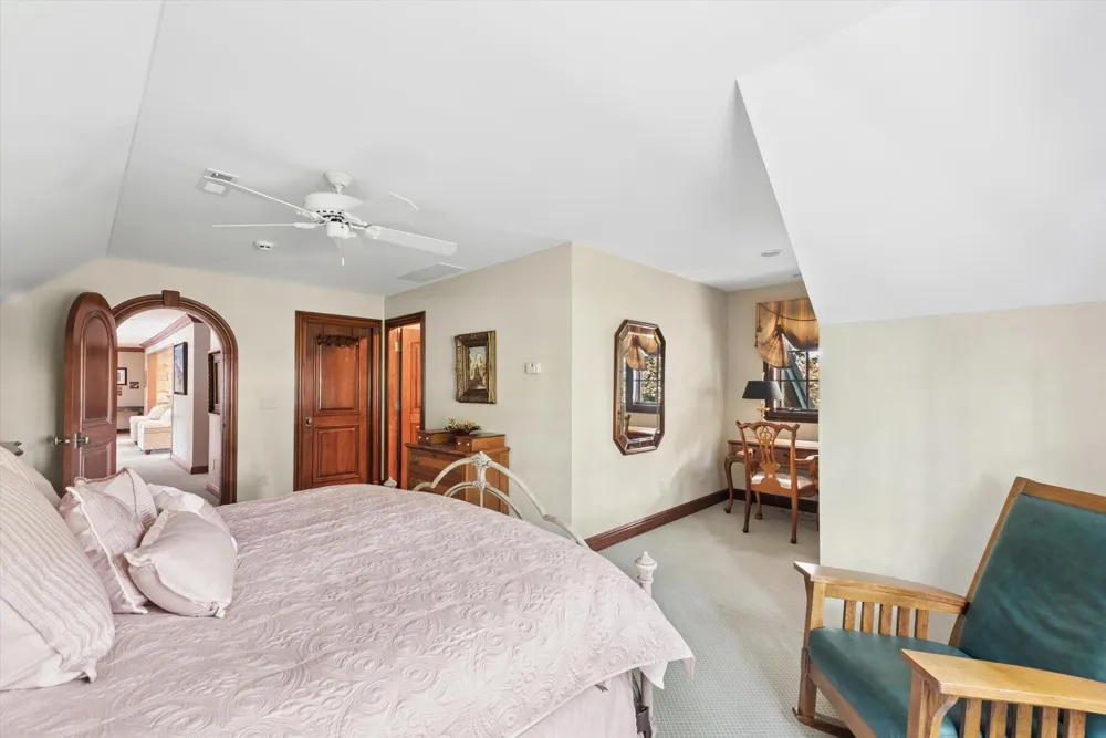 555 Maple Knoll Road Ovid Township, MI 49036