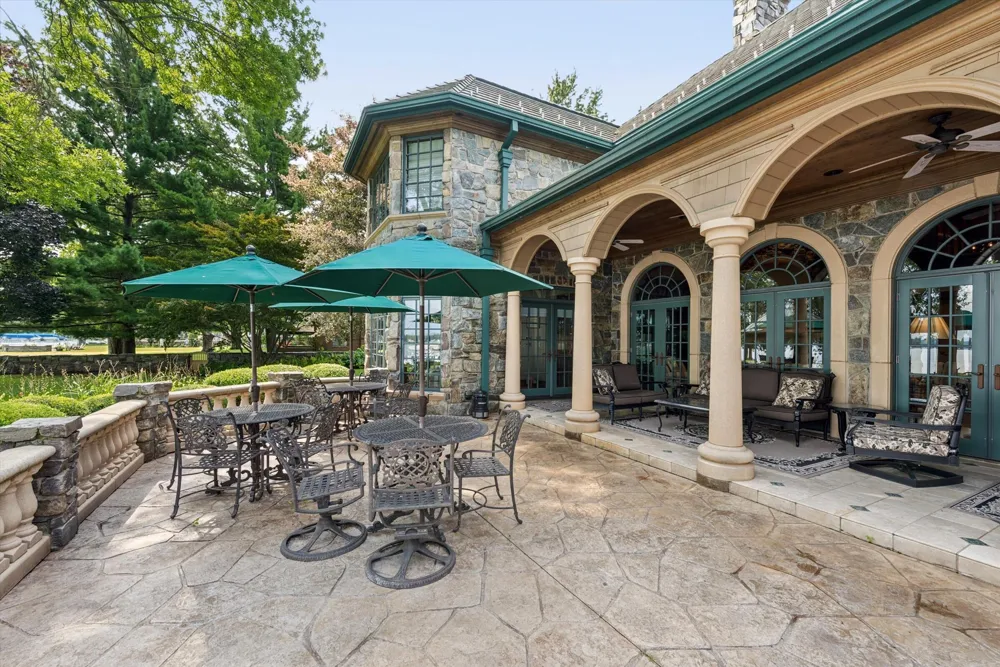 555 Maple Knoll Road Ovid Township, MI 49036