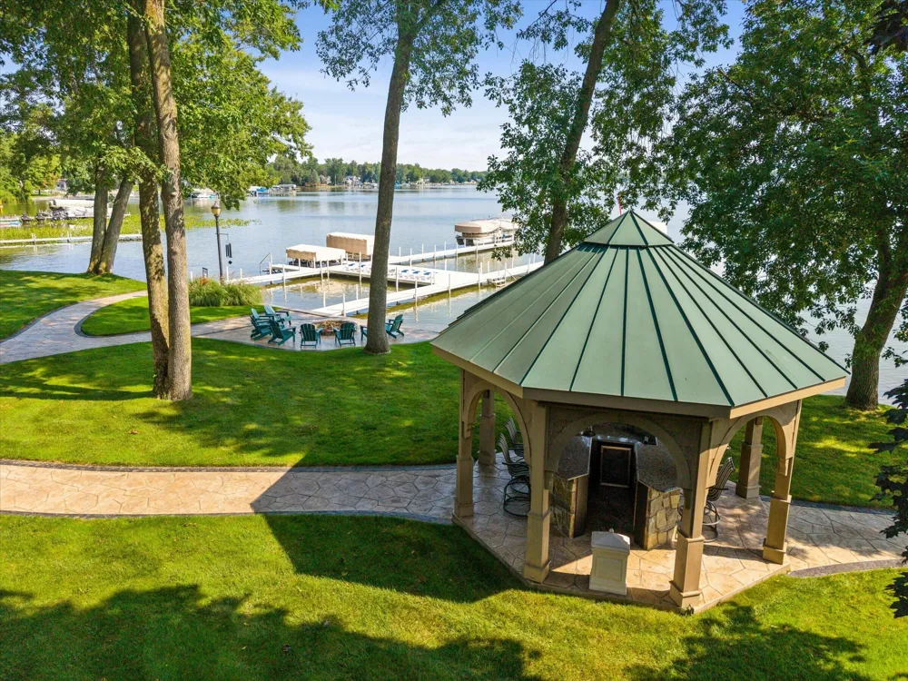 555 Maple Knoll Road Ovid Township, MI 49036