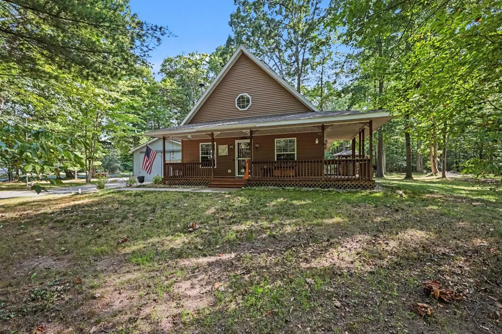 8123 Ferris Avenue Garfield Township, MI 49337