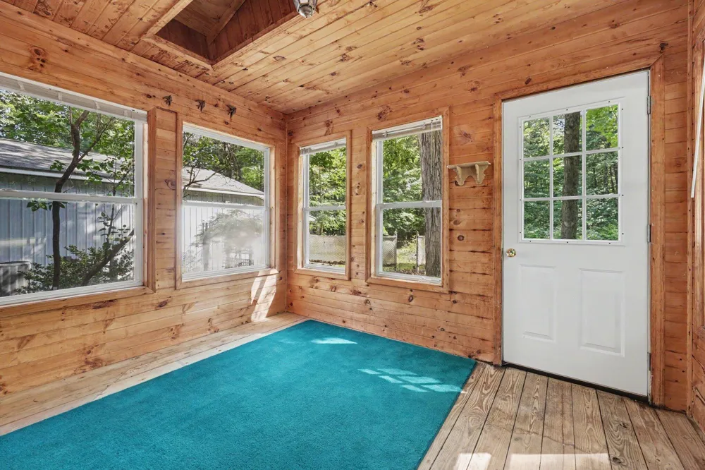 8123 Ferris Avenue Garfield Township, MI 49337
