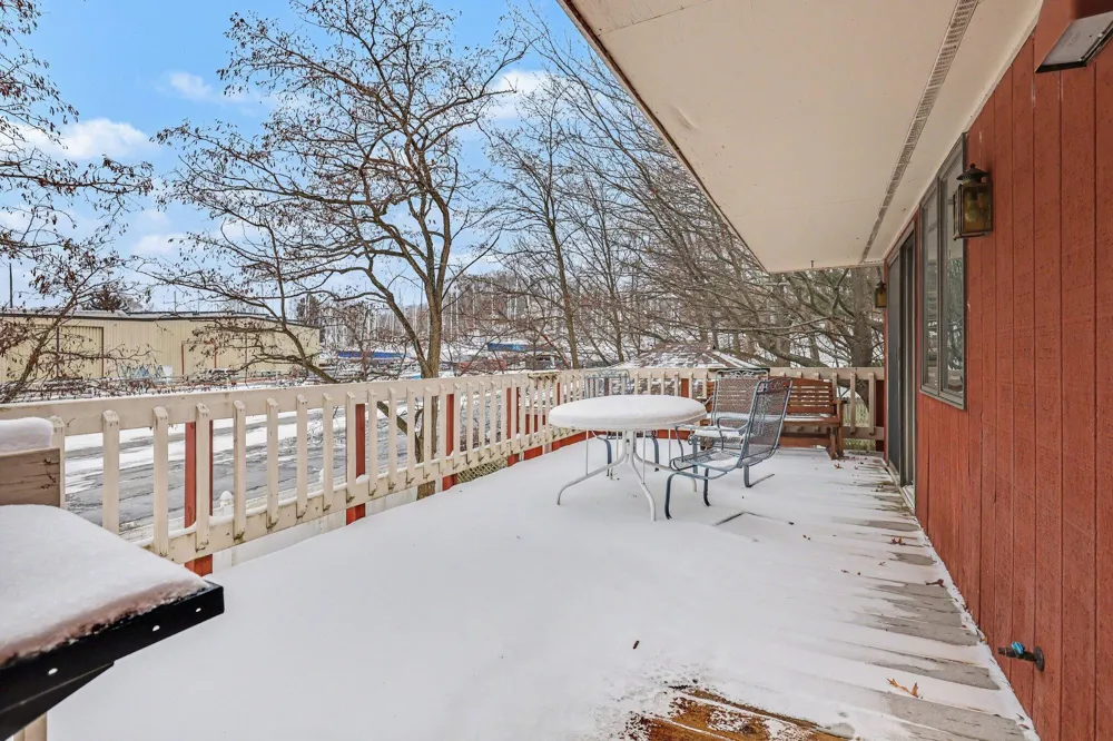 3135 Lakeshore Drive Muskegon City, MI 49441