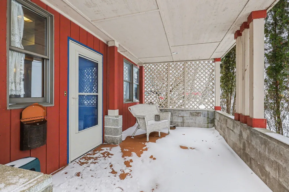 3135 Lakeshore Drive Muskegon City, MI 49441